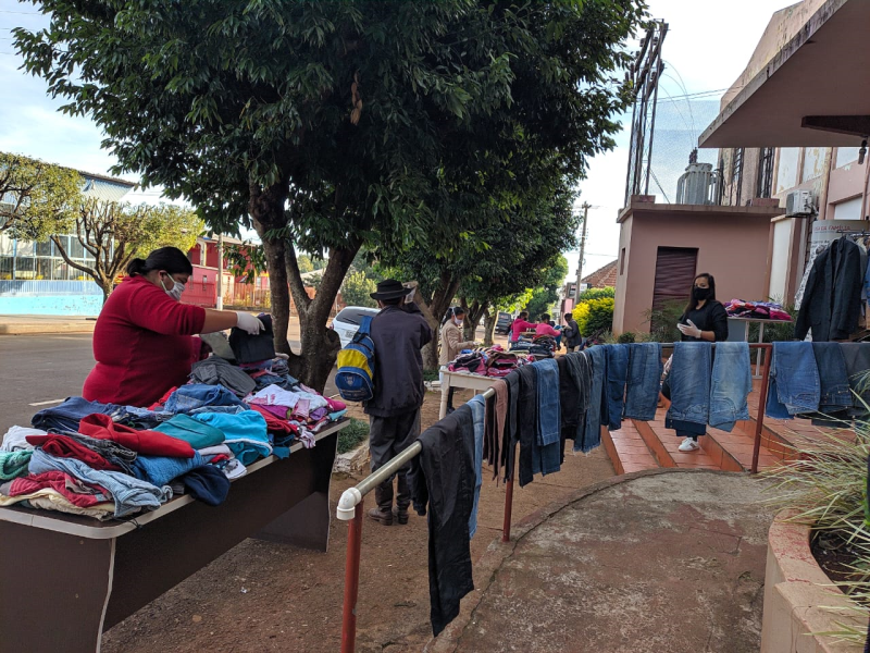   Promoção Humana realiza entrega de mais de 800 peças de roupas